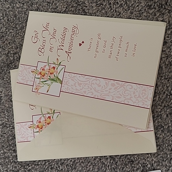 14 Wedding & Anniversary Cards & 4 mini cards, plus a few that are not pictured - Picture 3 of 8